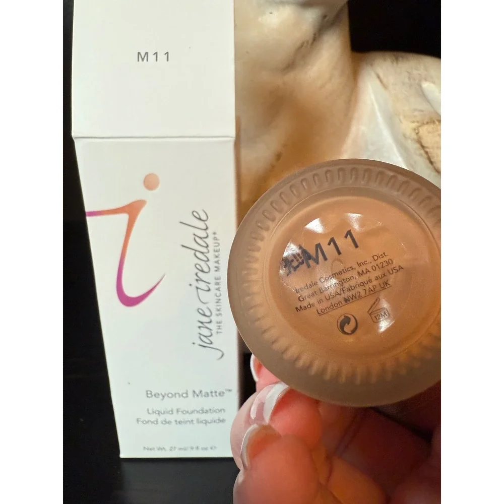 Jane Iredale Beyond Matte Liquid Foundation M11 Full Coverage 0.9 fl oz 27ml‎